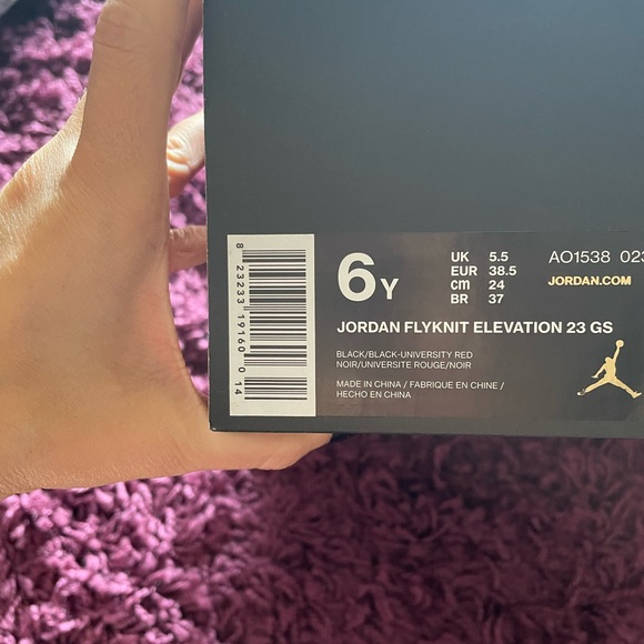 NIB Nike air Jordan’s flyknit 23s youth size 6 women’s size 7.5 black and red - Picture 6 of 15